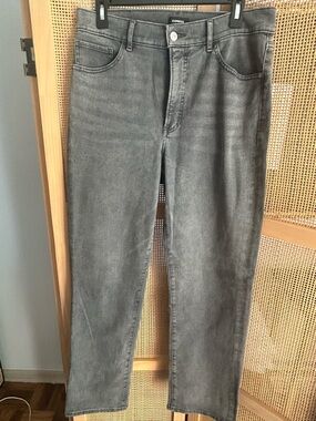 Express Women’s Grey 10R Straight Super High Rise Jeans